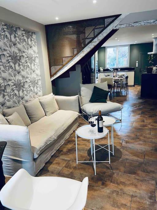 Maison Climatisee Avec Stationnement Et Wifi Bram Екстер'єр фото